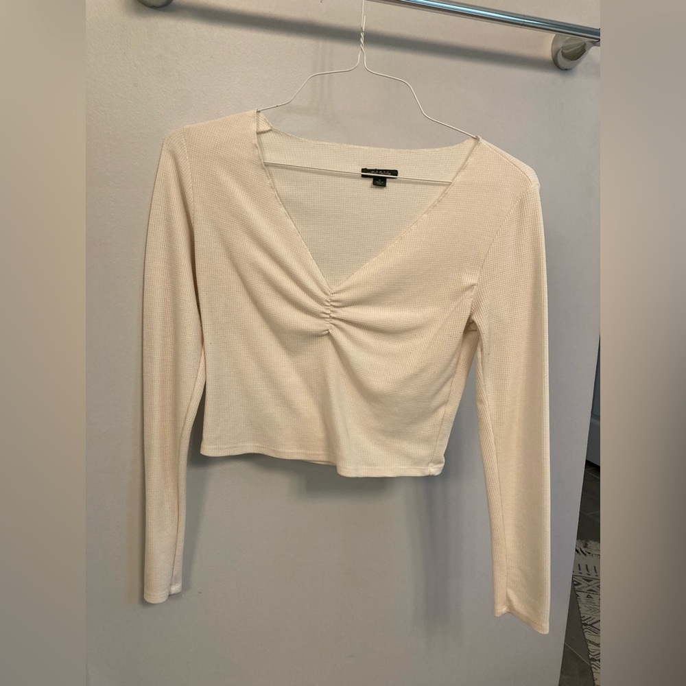 Wild fable waffle knit long sleeve white crop top size medium